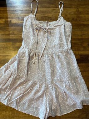 Le Lis Boutique Romper sz small ( k1)